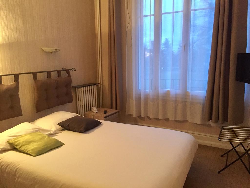 Hotel Villa Du Parc Nevers Exterior photo
